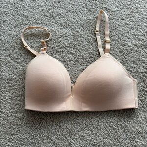 Lively All-Day Deep V No-Wire Bra